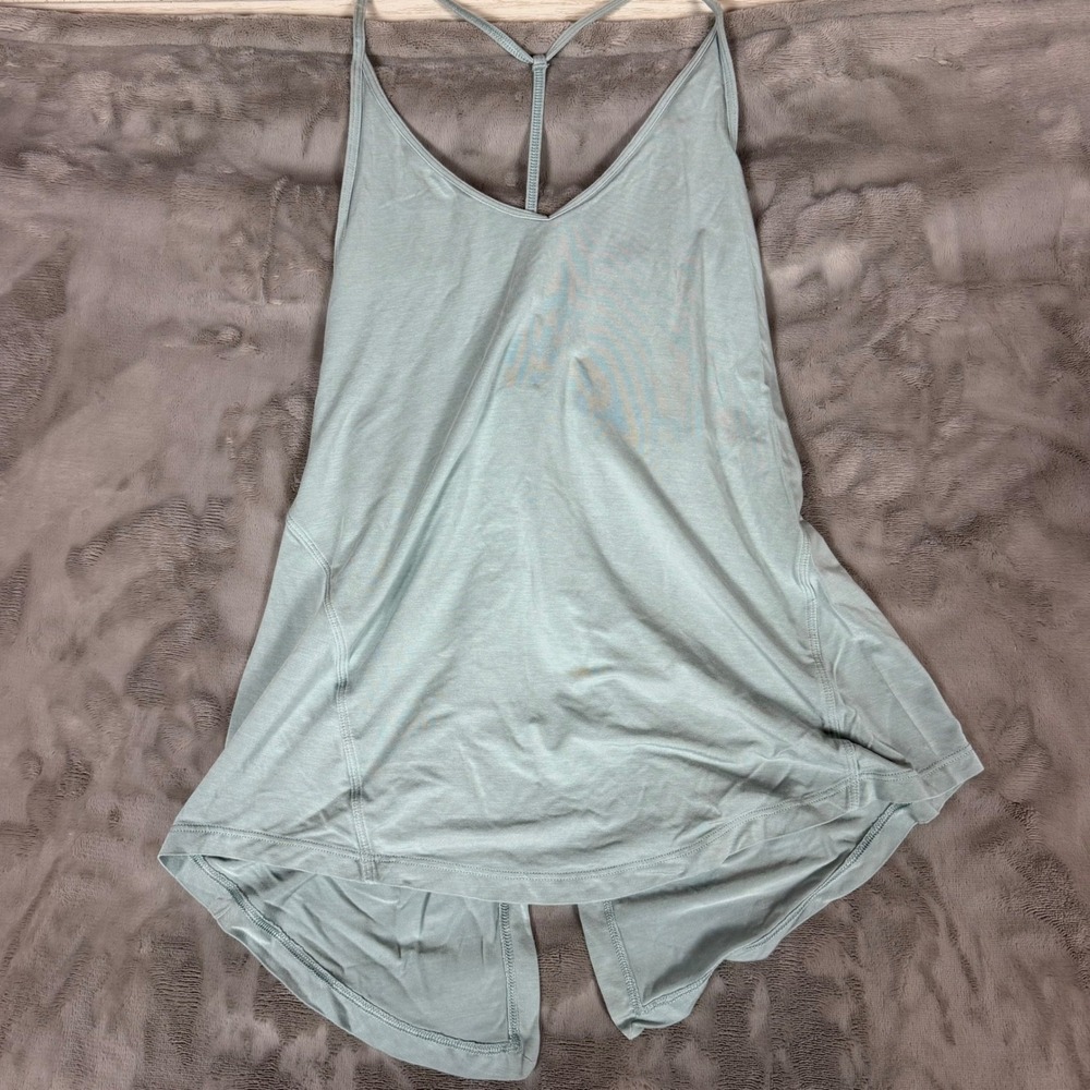 Lululemon Sage Green T-Back Split Hem Yoga Tank Top Size 2